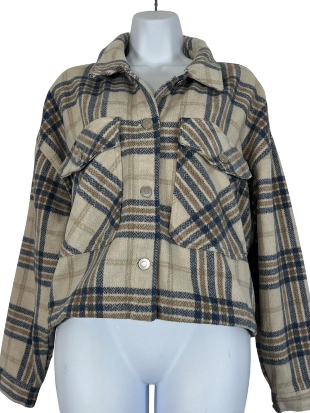 Cisano Plaid Collection Cropped Shacket Jacket Size L Cream Blue Cabincore Cozy